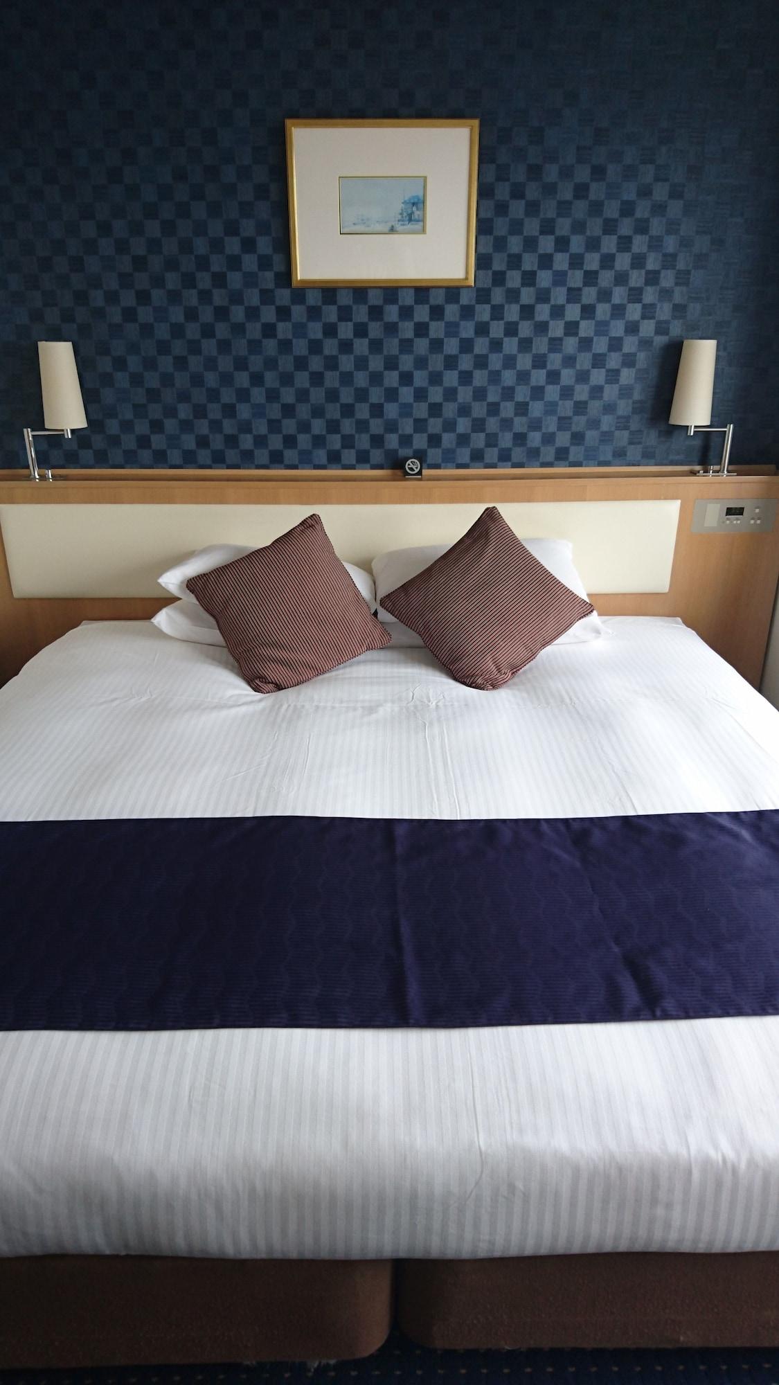 Ana Holiday Inn Tokyo Bay By Ihg Eksteriør bilde